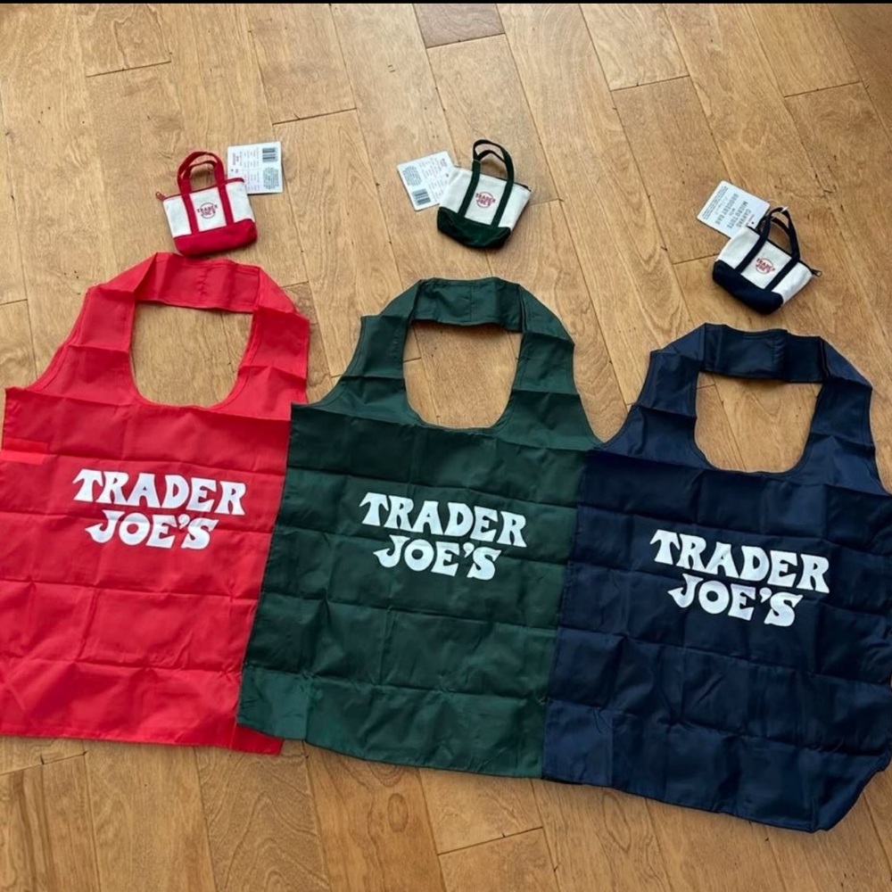 Trader Joe's GREEN Micro Mini Tote Bag